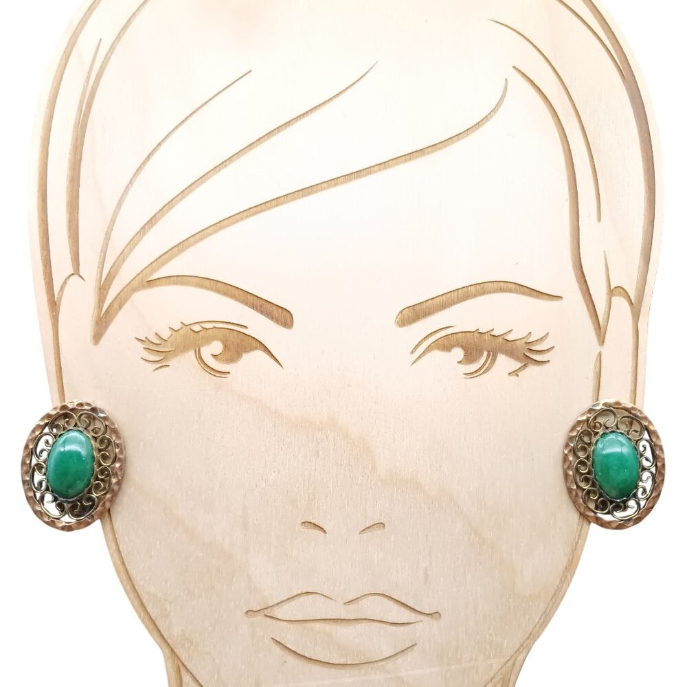 Vintage Mexican Green Stone Earrings in Copper Filigree Oval Clip-On